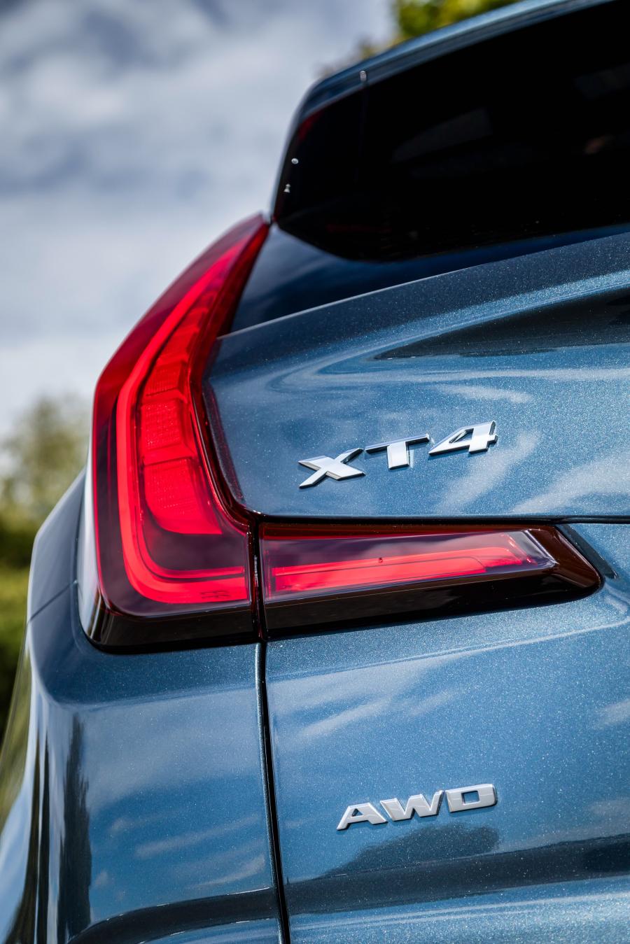 Детали экстерьера Cadillac XT4 Premium Luxury 2018 года  (NA) (фото 17 из 34)